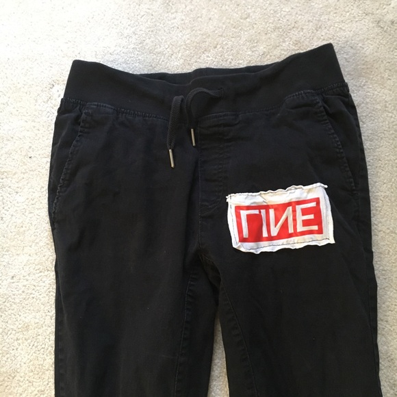 Black Cargo Pants With Patch - Picture 2 of 4
